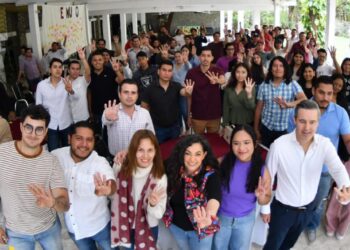 Jóvenes victorenses dan su apoyo a Olga Sosa para el Senado