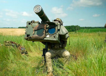 Estados Unidos anuncia ayuda adicional de $300 millones para Ucrania