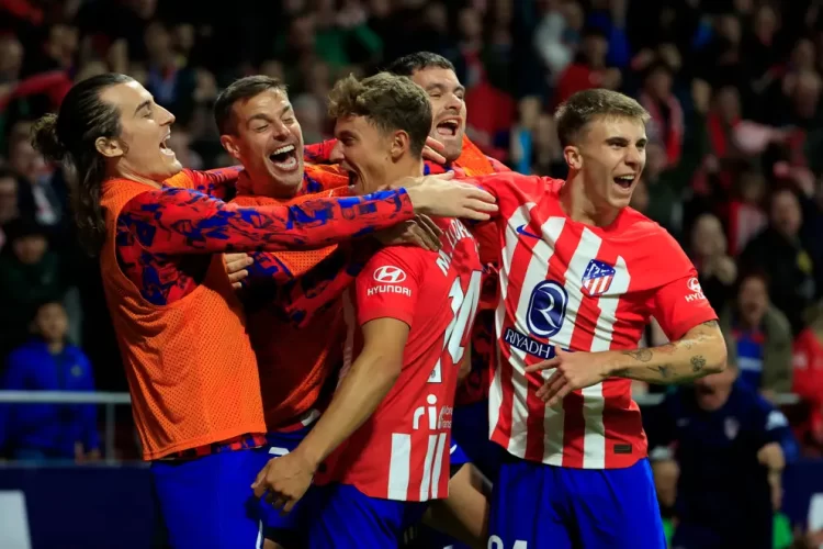 Atlético de Madrid vence al Betis 2-1 y se mantiene firme en la pelea por los primeros lugares