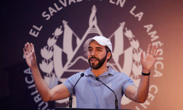 Presidente de El Salvador elimina la “ideología de género” de las escuelas públicas