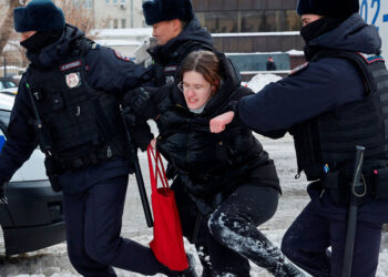 Detenidos 56 manifestantes en Rusia durante el funeral de Alexéi Navalni