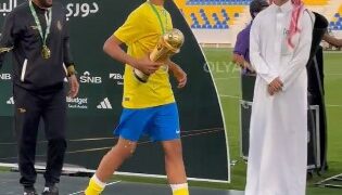 Cristiano Jr. celebra su primer título con el Al Nassr U13 en la Premier League