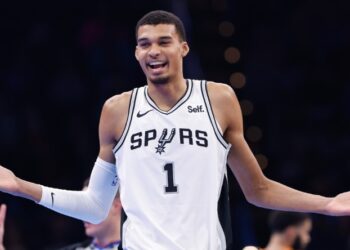 Los San Antonio Spurs con Wembanyama a la cabeza jugarán en París la próxima temporada