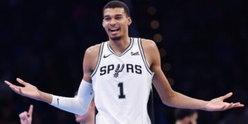 Los San Antonio Spurs con Wembanyama a la cabeza jugarán en París la próxima temporada