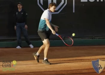 Inicia el San Luis Open Challenger Tour 2024 con eliminación de raquetas mexicanas