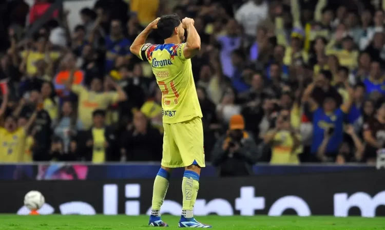 Azcárraga expresa deseo de retener a Henry Martín en el Club América