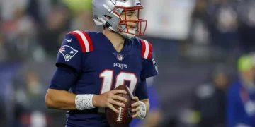 Cambio de era en los New England Patriots: Mac Jones traspasado a los Jacksonville Jaguars