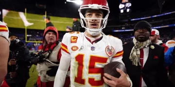 Los Kansas City Chiefs reestructuran el contrato de Patrick Mahomes para aumentar el margen de maniobra salarial