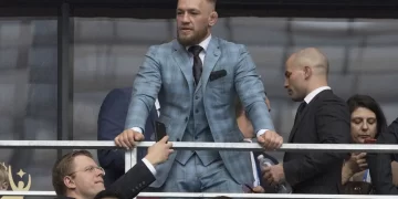 Conor McGregor expresa frustración por falta de transparencia en su regreso a UFC