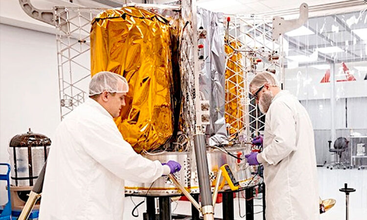 Celestis, la empresa que lleva cenizas humanas al espacio