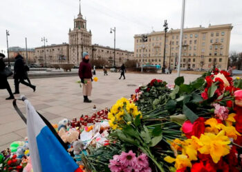 Putin exige “justo castigo” para los terroristas detrás del atentado en Moscú