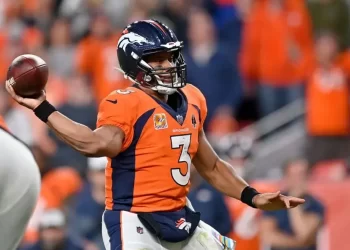 Los Denver Broncos liberan a Russell Wilson para la temporada 2024 de la NFL