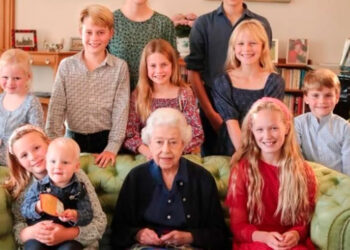 Revelaciones sobre fotografías manipuladas agitan la confianza en la monarquía británica