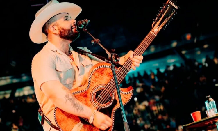 Escándalo en el concierto de Carín León: Apología del consumo de drogas desata polémica