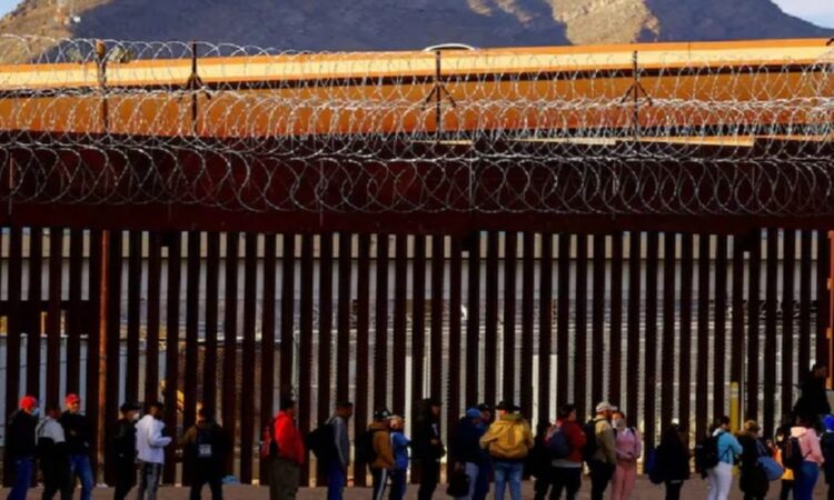 Corte de Apelaciones bloquea implementación de polémica ley migratoria en Texas