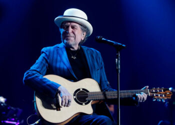 Investigador español demuestra la dimensión literaria del cancionero de Joaquín Sabina