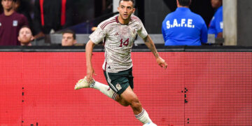 Luis Chávez: Sin obsesión por la Nations League a pesar de la revancha ante Estados Unidos.