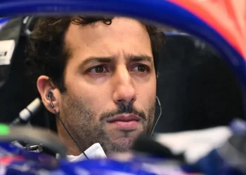 Defensa de Red Bull: Helmut Marko respalda a Checo Pérez tras decepción en Australia