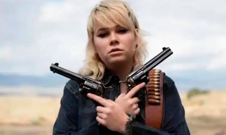 Armera de la película “Rust” declarada culpable de homicidio involuntario en el caso del tiroteo fatal en el set