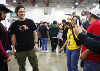 Steven John Ward, la estrella de One Piece, conquista a sus fans en La Conve 2024