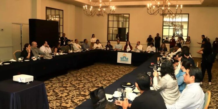 Fortalecerá Mónica Villarreal el turismo y la identidad de Tampico