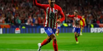 Atlético de Madrid derrota 2-1 al Dortmund en duelo de ida de la Champions