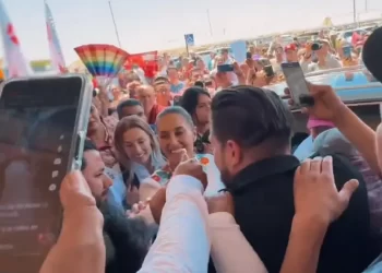 Claudia Sheinbaum reitera que regularización de autos chocolate continuará