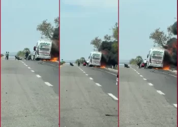 Se incendia autobús de pasajeros en Angostura, Sinaloa; reportan al menos tres muertos