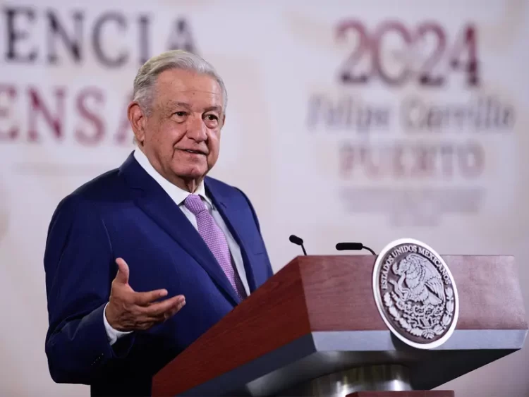INE desecha petición para suspender la difusión de las mañaneras de López Obrador