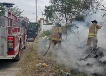 Bomberos piden no hacer quemas de pastizales o basura en lotes baldíos