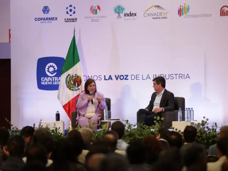 Xóchitl Gálvez plantea recuperar zonas controladas por el crimen