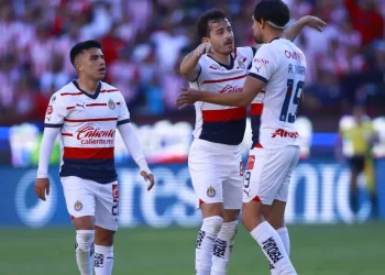 Chivas supera ‘prueba de fuego’ y vence a Pachuca como visitante