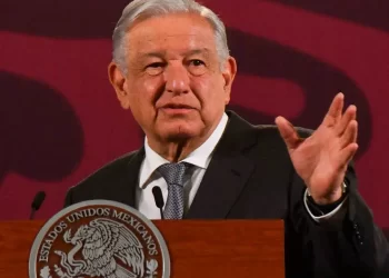 AMLO se pronuncia tras ataque de Irán a Israel: “Apoyemos la paz y la fraternidad universal”