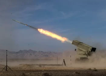 Irán cumple amenaza y lanza drones de ataque contra Israel: reporte