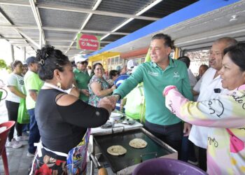 Recibe Geño Hernández respaldo popular para el Senado en Xicoténcatl