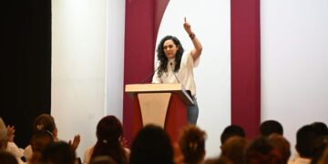 La base trabajadora de Madero cuenta con Morena desde el Senado, para defender sus derechos: Olga Sosa