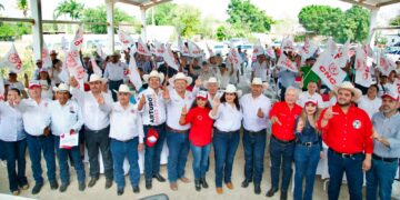 Atiende Arturo Núñez demandas sociales en el altiplano de Tamaulipas