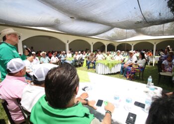 Se compromete Geño Hernández a impulsar reapertura del Ingenio de Xicoténcatl 