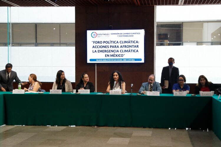 Diputados y especialistas llaman a afrontar con amplitud la emergencia climática en México