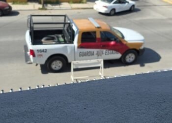 Denuncian diputados panistas acoso de “guardia estatal” en sede de su partido