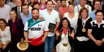 Se compromete Arturo Núñez a impulsar la actividad deportiva en Madero