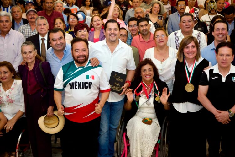 Se compromete Arturo Núñez a impulsar la actividad deportiva en Madero