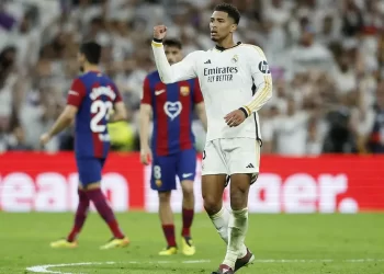 Real Madrid apaga las esperanzas del Barcelona y acaricia el título