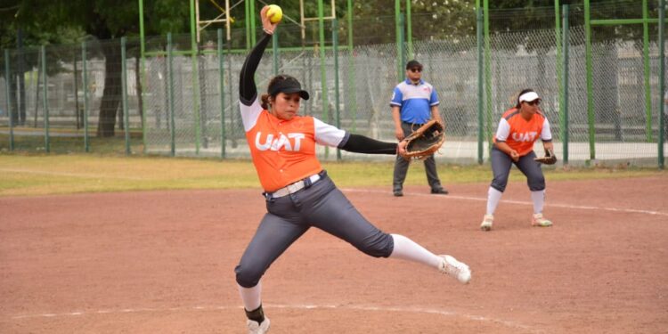 Avanza equipo femenil de softbol de la UAT, a Universiada Nacional