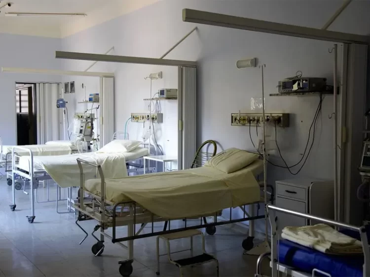 Cofepris clausura clínicas clandestinas en CDMX, EDOMEX y Tamaulipas y Michoacán