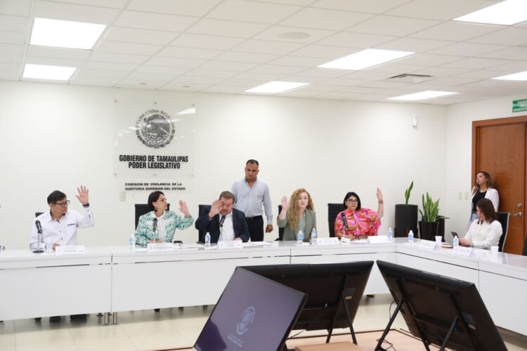 Auditor Jorge Espino incumplió; volverían a revisar cuentas públicas de Cabeza de Vaca