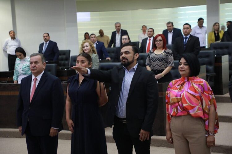 Toma protesta Gerardo Valdez como Diputado de MC en Congreso de Tamaulipas