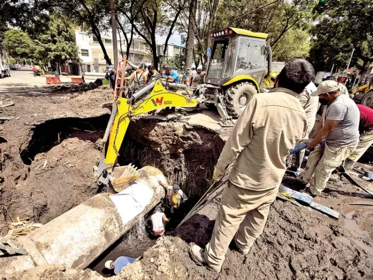 Buscan incluir robo de agua en Código Penal de la Ciudad de México
