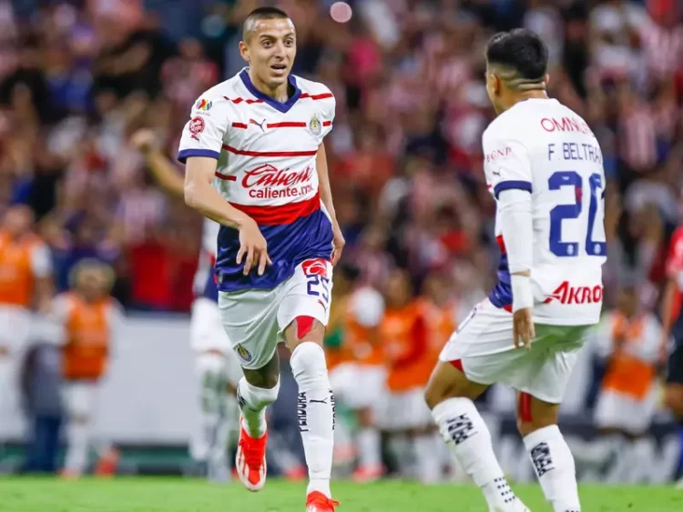 Golazo de ‘Piojo’ Alvarado pone a Chivas en Liguilla de manera directa