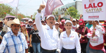 Recibe Gattás respaldo de vecinos de siete colonias de Victoria